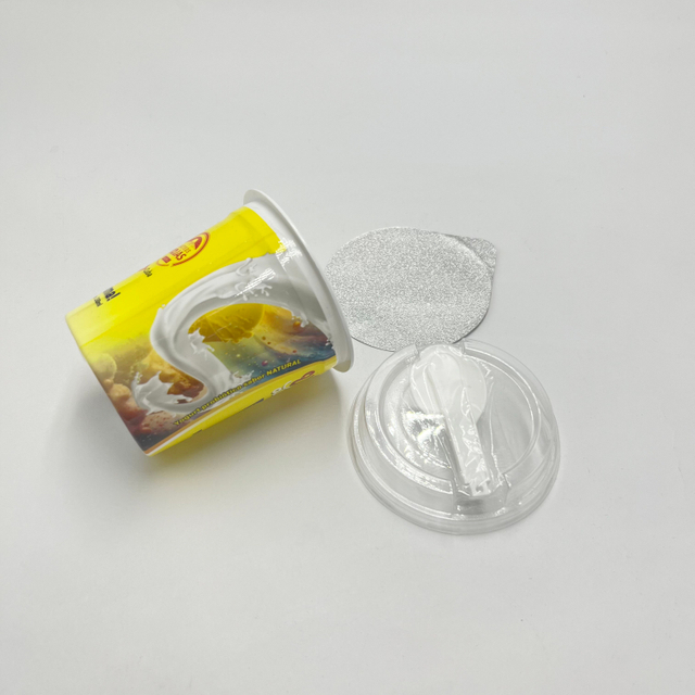 Hot Sale Wholesale Customized Disposable Printing Packaging Yogurt Plastic PP Shrink Sleeve Cup With Lid and Spoon