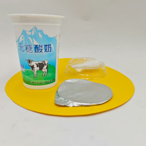 Cute Colored 180ml Plastic Yogurt Cup Packaging Customised logo Printed with Lid Disposable Round Bottom